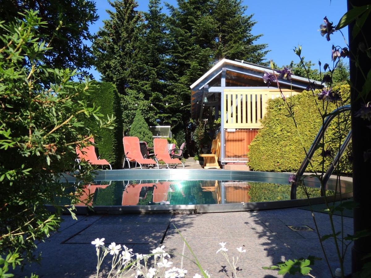 Pension 19 Пирна Экстерьер фото