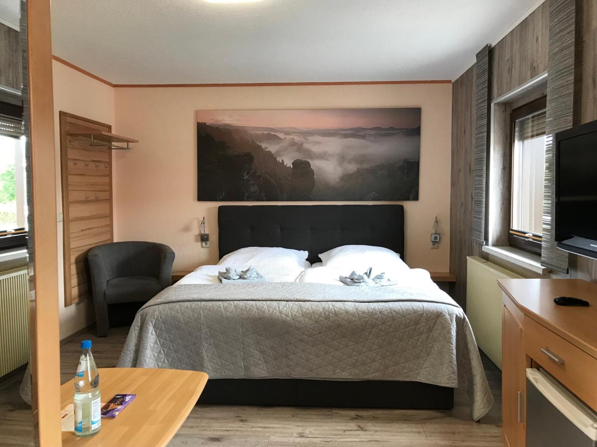 Pension 19 Пирна Экстерьер фото